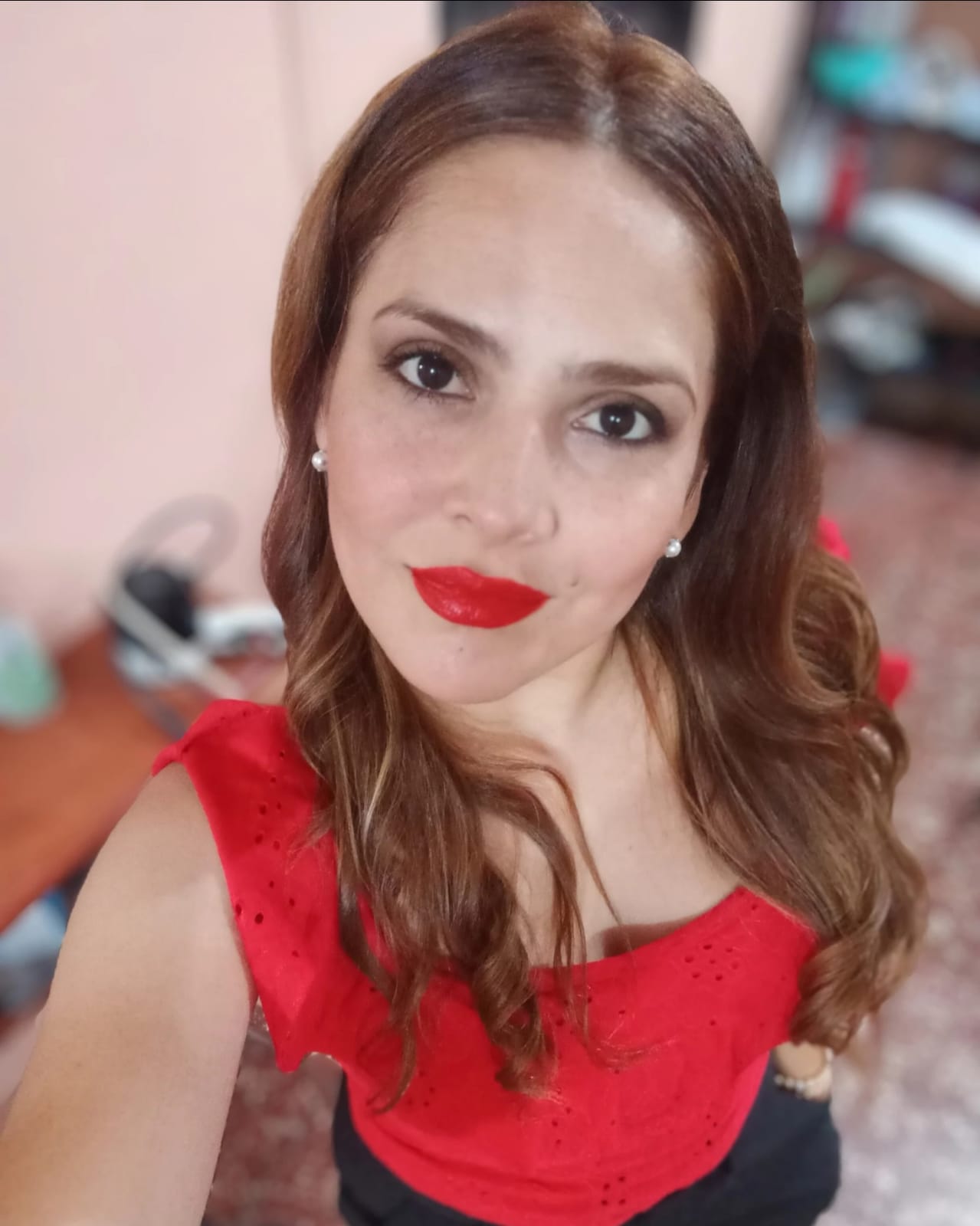 Cecilia Coronel - Colorista profesional