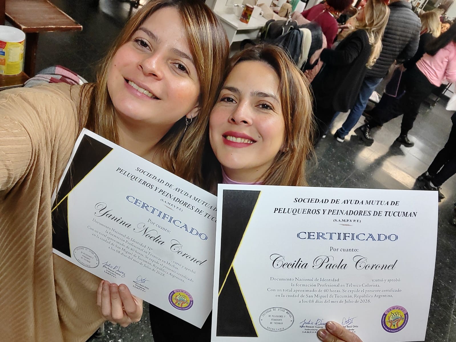 Equipo de Genesisters Hair